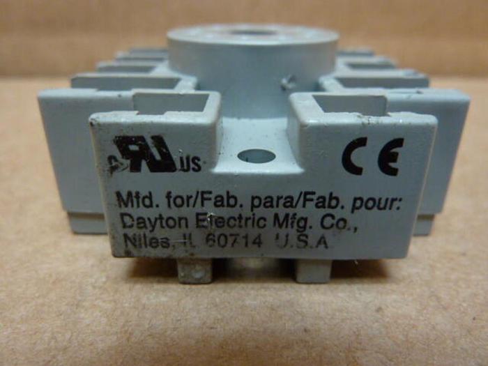 Used DAYTON Relay Socket 6X156 #27604