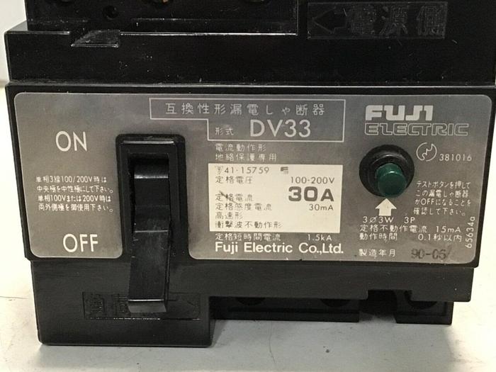 Used FUJI ELECTRIC 30 Amp Circuit Breaker DV33-30 #119823