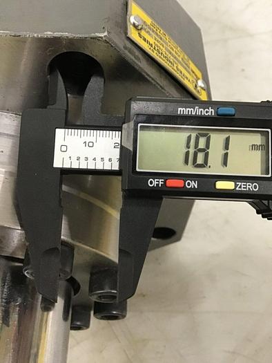 Used TSUDA Clamp Cylinder THC-FC140B-105X305 Used