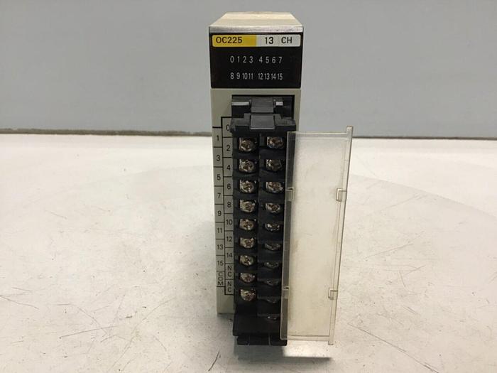 Used OMRON Output Module C200H-OC225 #122629