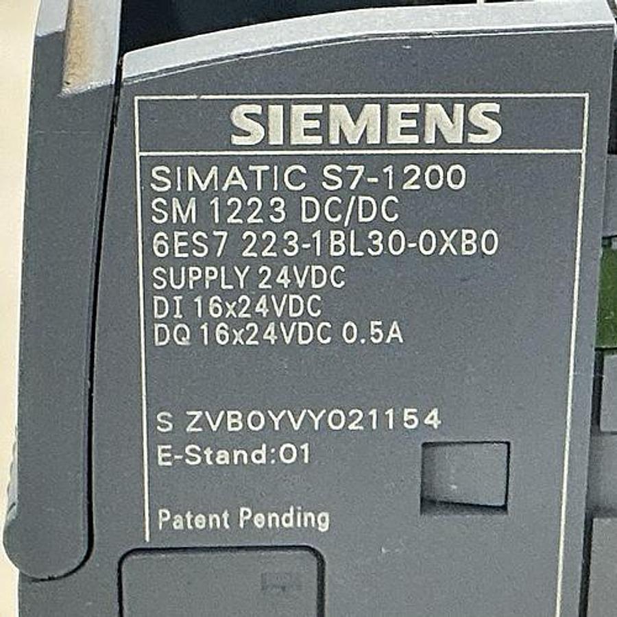 Used SIEMENS 6ES7 223-1BL30-0XB0 Simatic S7 USED #149455
