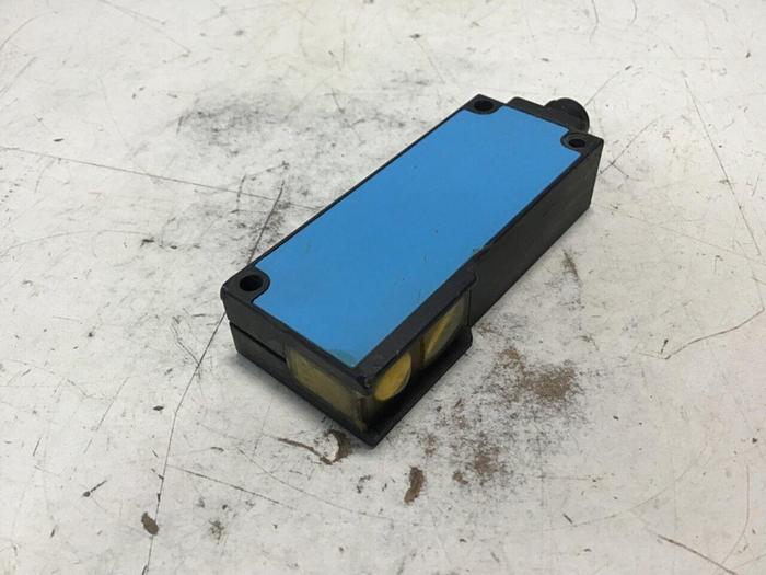 Used SICK Photoelectric Switch WT18-2P430 #140152