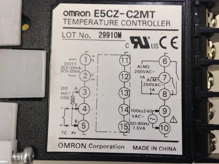 Used OMRON Temperature Controller E5CZ-C2MT #86267
