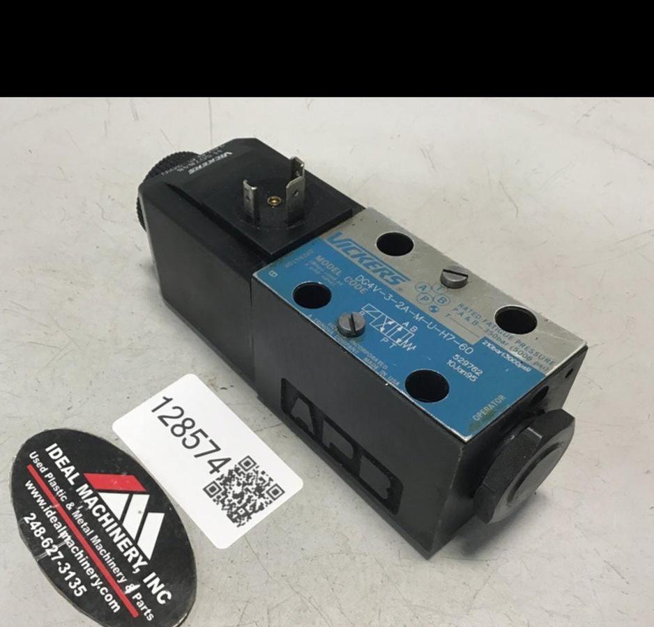 Used VICKERS Valve DG4V-3-2A-M-U-H7-60 Used