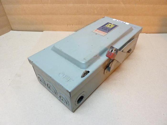 Used SQUARE D 30 Amp Safety Disconnect Switch H361 E1 Used