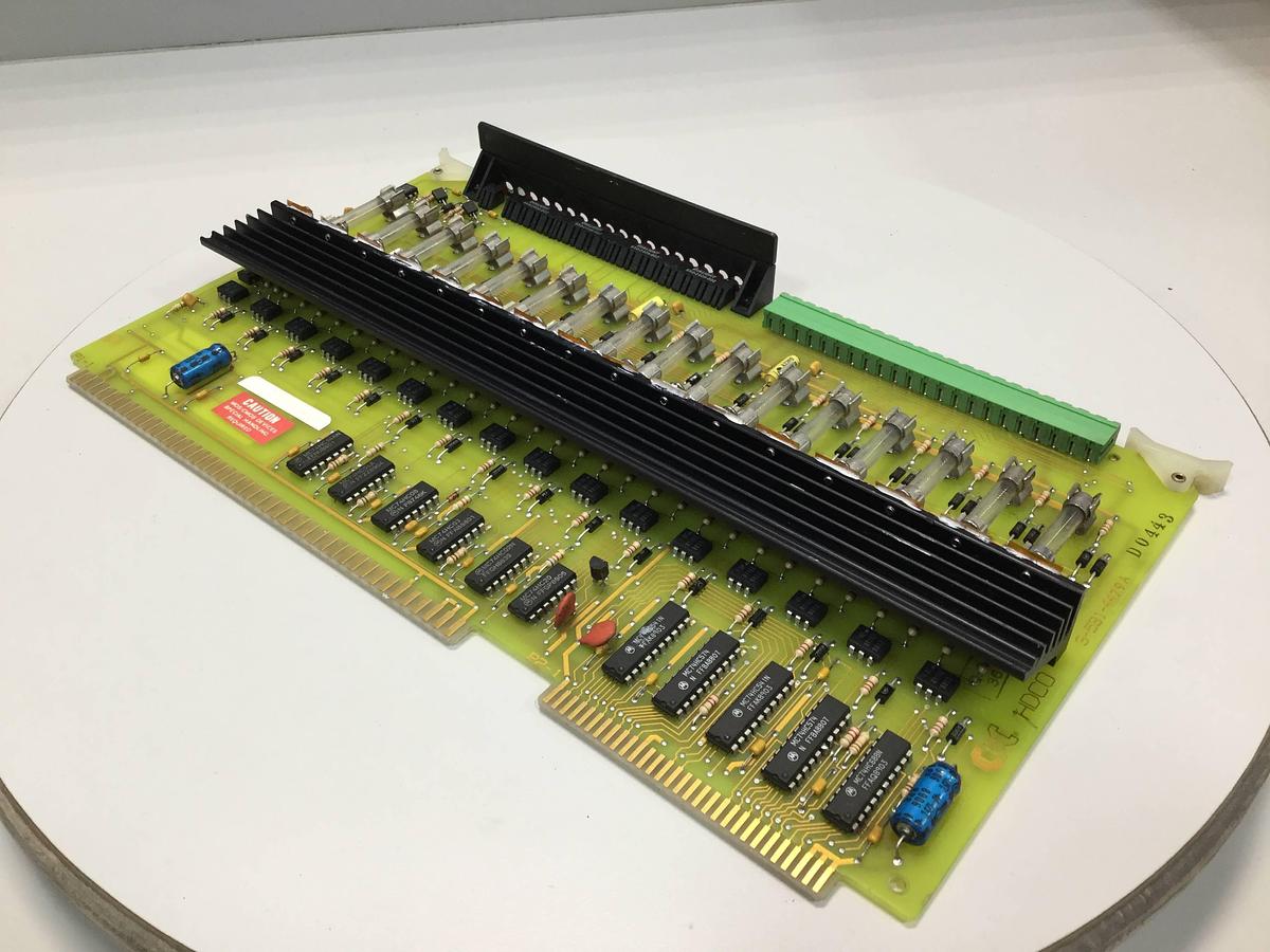 Used CINCINNATI MILACRON I/O Board 3-531-4479A Used