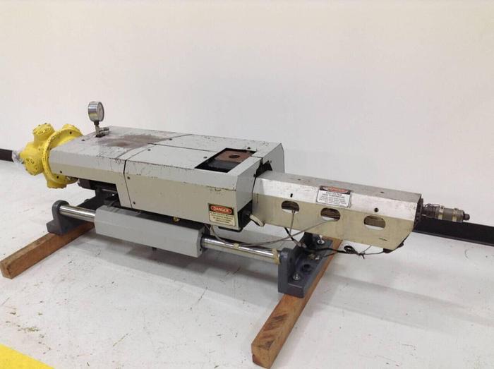 Used VAN DORN DEMAG 6 Oz Injection Unit 120-RS-6F-HT / IU Used