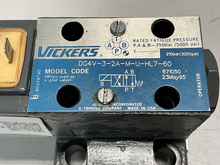 Used VICKERS DG4V-3-2A-M-U-HL7-60