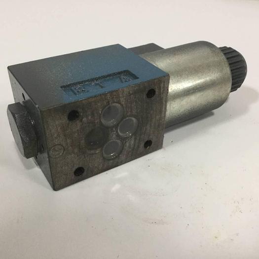 Used BOSCH Directional Valve 0 810 091 227 #90910