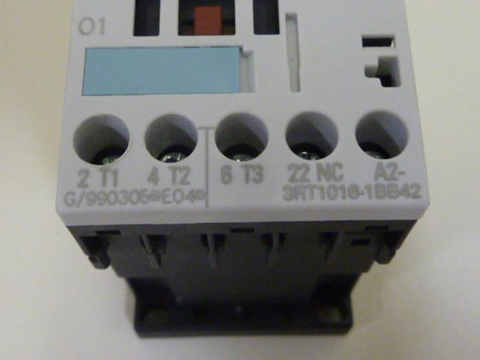 Used SIEMENS Contactor 3RT1016-1BB42 #63581