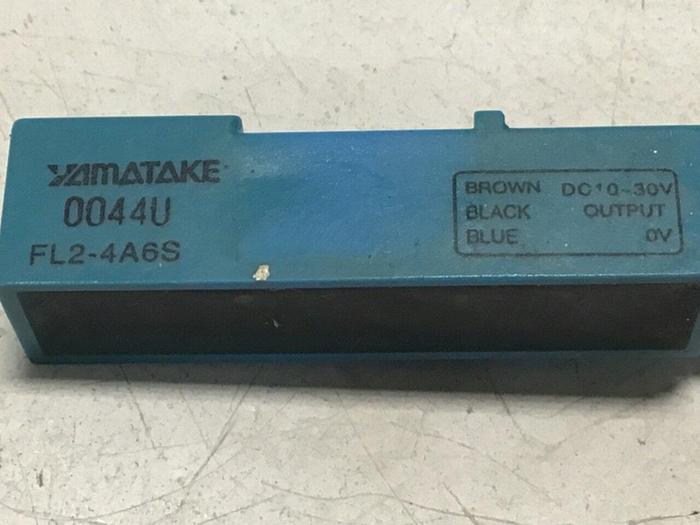 Used YAMATAKE Proximity Switch FL2-4A6S #128179