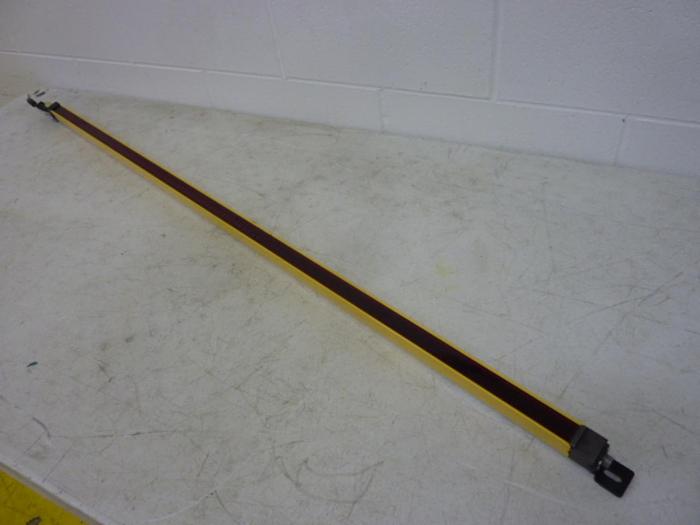 Used STI Light Curtain First Receiver MCF47-20-1200-X1 Used
