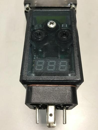 Used BOSCH Valve 0 811 402 166 Used