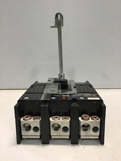 Used GENERAL ELECTRIC / GE 350 Amp Circuit Breaker TJJ436350 #134079