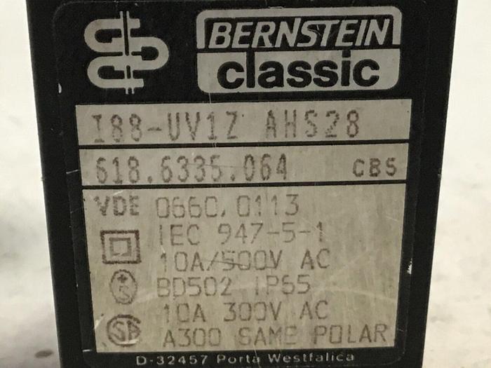 Used BERNSTEIN Limit Switch I88-E2 AHS28 #121225