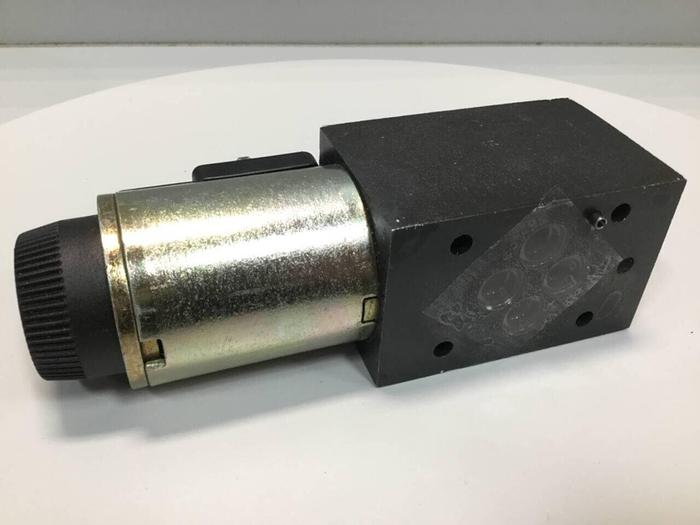 Used VICKERS Directional Valve DG4V3S7AMUHL760EN490 #98842