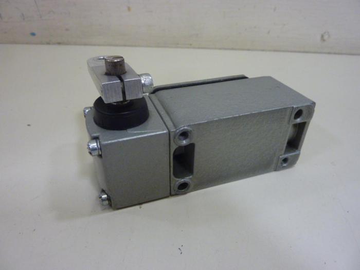 Used TELEMECANIQUE Limit Switch C3JK06 #65240