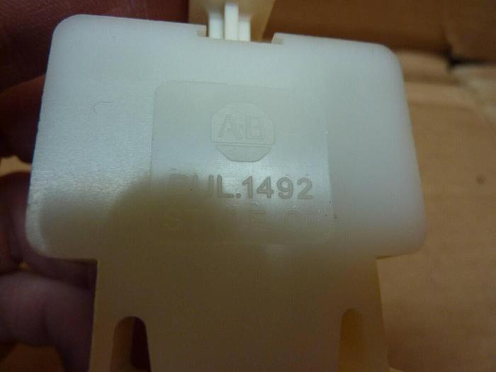 Used SCRAPPED / DNL / ALLEN BRADLEY Terminal Block 1492-CE #24367
