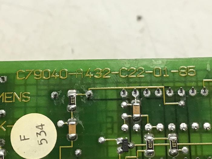 Used SIEMENS C79040-A432-C22-01-85 Communication Card Used #140250