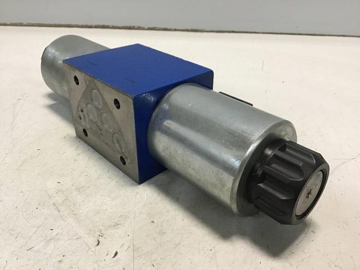 Used REXROTH Valve 4WE10E33/CG24N9K4 #135620