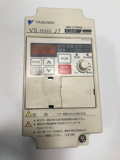 Used YASKAWA VS Mini J7 Drive CIMR-J7AA20P2 #98520