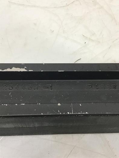 Used HUSKY Tie Bar Locking Bar 254438-1 #124036