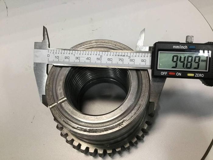 Used TOYO Die Height / Adjustable Tie Bar Nut TI-90G2 / ATBN Used Used