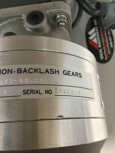 Used MITSUBISHI Servo Motor w/ Gear Motor HA-FH33B Used