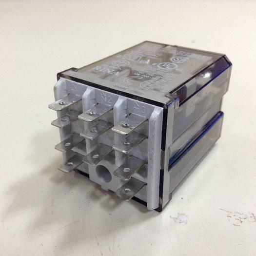 Used ALLEN BRADLEY Relay 700-HB33Z24-4 SER E #76281