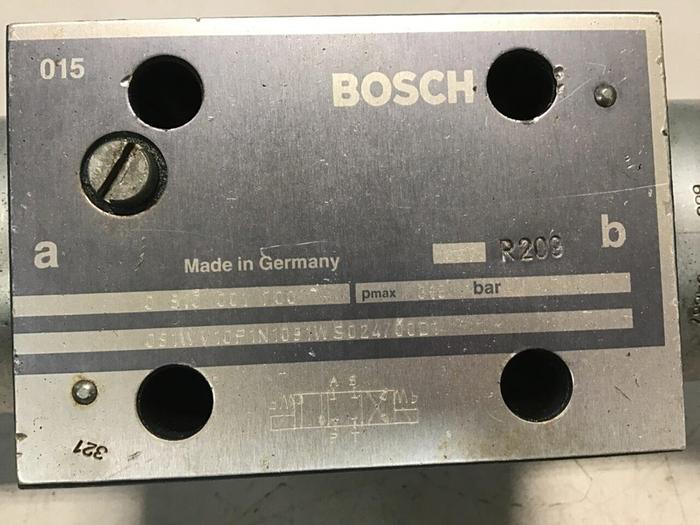 Used BOSCH Valve 0 810 001 700 #136579
