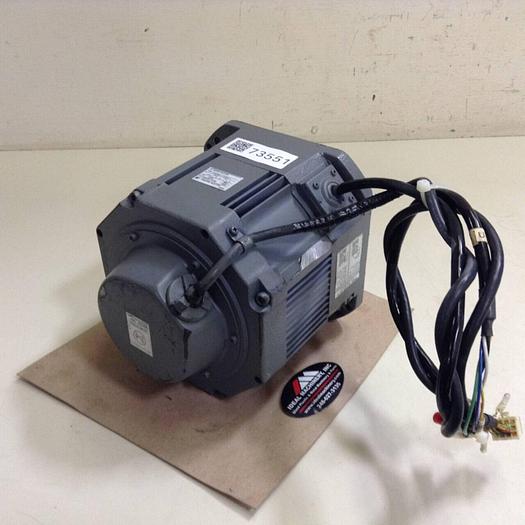 Used YASKAWA ELECTRIC AC Servo Motor USADED-13YRW11 Used
