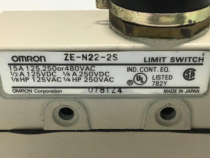 Used OMRON Limit Switch ZE-N22-2S USED