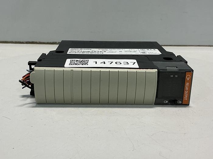 Used ALLEN BRADLEY 1756-OW16I SERIES A