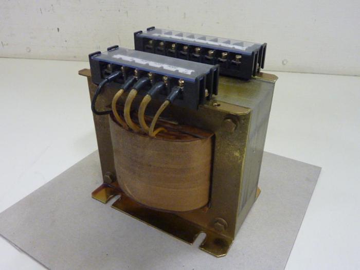 Used GOMI ELECTRIC 700 VA Transformer T-1B 700VA #60799