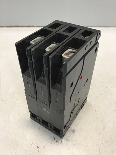 Used SIEMENS 100 Amp Circuit Breaker ED63A100 USED