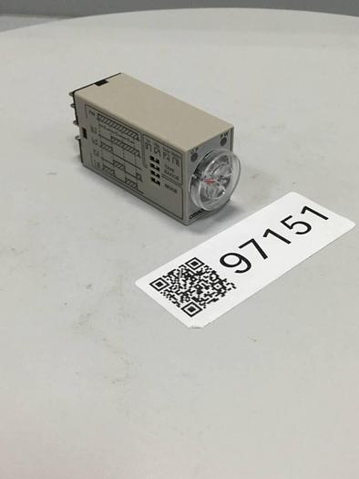 Used OMRON Timer H3YN-4 #97151