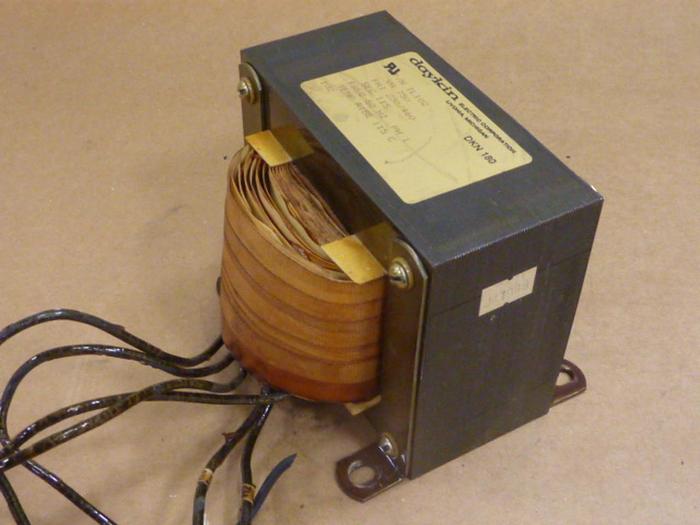 Used DAYKIN 0.75 kVA Transformer DKN 180 750 VA #47284