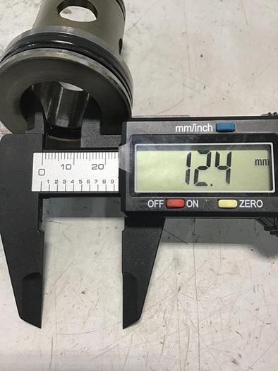 Used VICKERS Cartridge Valve Insert 25-D10-30 USed