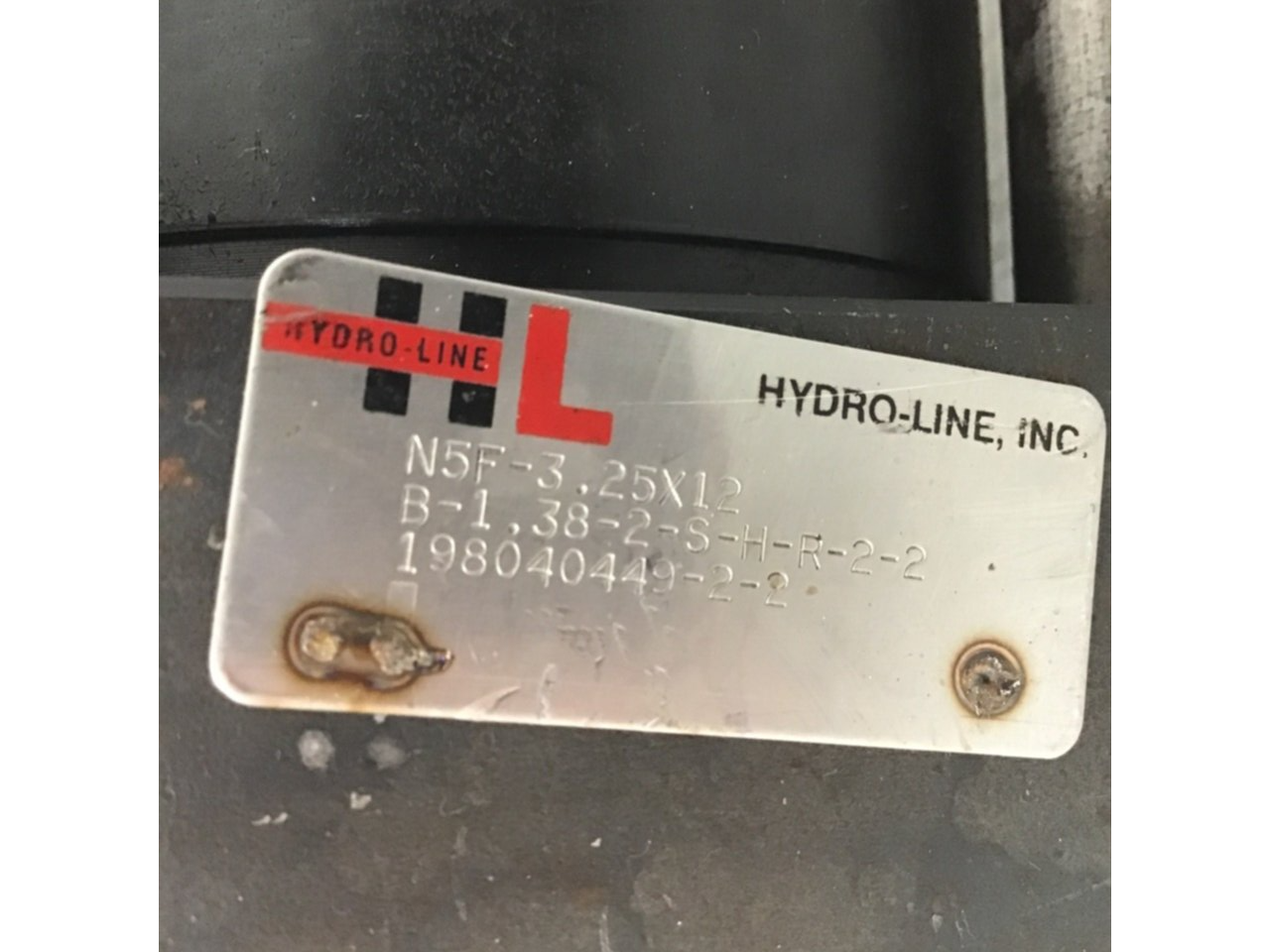 Used HYDRO LINE Cylinder N5F-3.25X12 B-1.38-2-S-H-R-2-2 USED