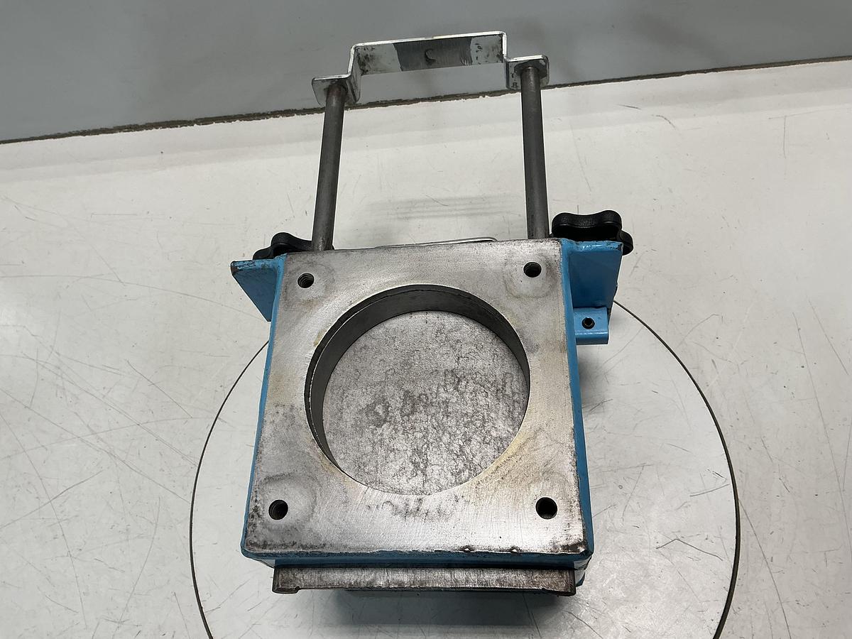 Used BUNTING MAGNETICS NO MODEL NUMBER