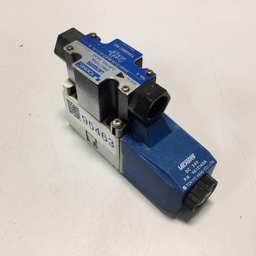 Used VICKERS Directional Control Valve DG4V32AMP7H750 #95463