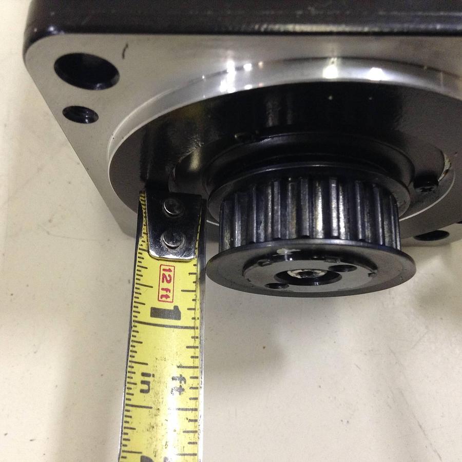 Used YASKAWA AC Servo Motor SGMP-02AWYR11 #82805