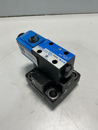 Used VICKERS DG4V-3-2AL-M-U-HL7-60