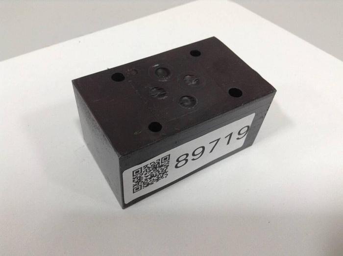 Used VICKERS Check Valve DGMDC 3 Y PK 41 #89719