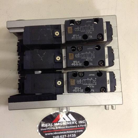 Used SMC Solenoid Valves w/ Manifold Assembly VF2-4-FG-S-3Z-TA #76620