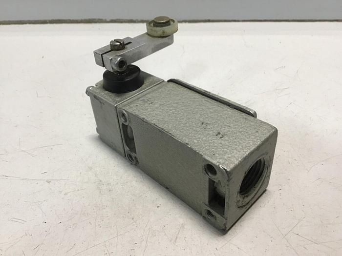 Used TELEMECANIQUE Limit Switch C3JK06 #121939
