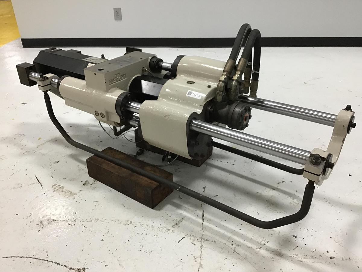 Used CINCINNATI MILACRON INJECTION UNIT USED #142636