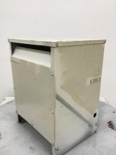 Used SQUARE D 15 kVA Transformer 15T6H Used