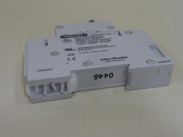 ALLEN BRADLEY 2 Amp Circuit Breaker 1492-CB1/G020 SER C #64235