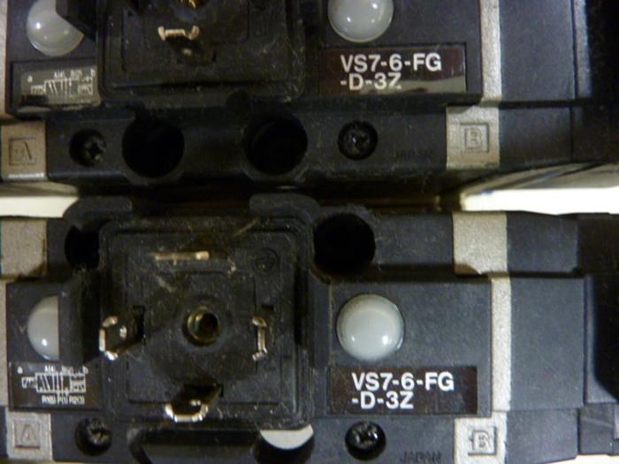 Used SMC Control Block w/ Valves VS7-6-FG-D-32 #60107